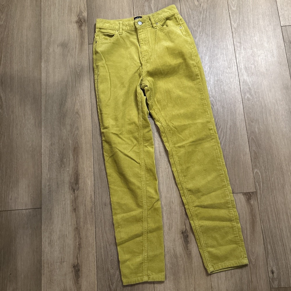 BDG Women's Mom High Rise Corduroy Pants Tapered Leg Gold City Chic Size 25 - Picture 2 of 10